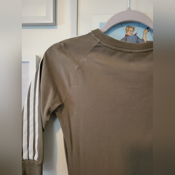 Adidas Dress - Picture 4 of 6